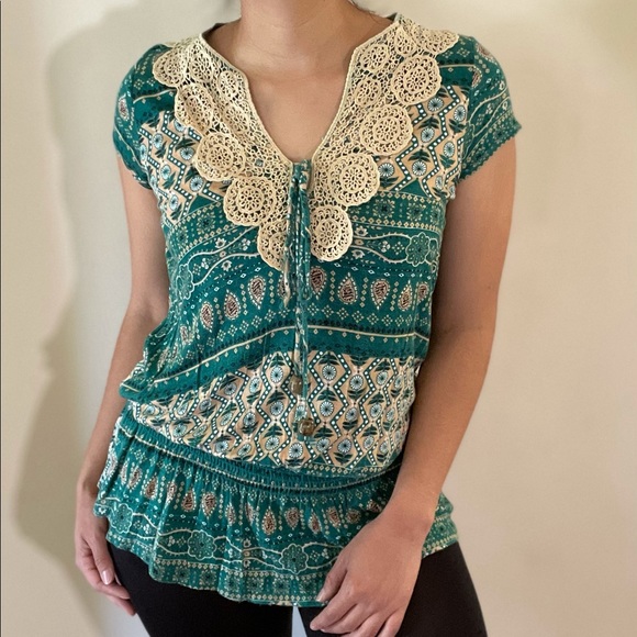 Boho Emerald Tunic - Picture 1 of 6